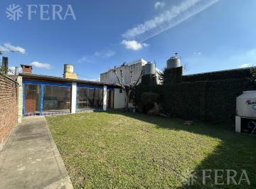 PH · 88m² · 3 Ambientes · Venta de PH 3 Ambientes con Quincho en Bernal