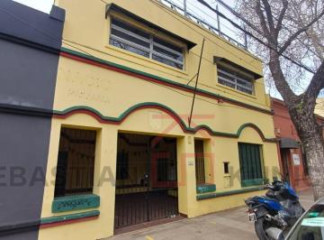Edificio · 900m² · Edificio Comercial en Olivos - Vias/maipu