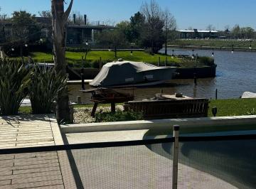 Casa · 380m² · 6 Ambientes · 1 Cochera · Casa en Venta en El Yacht, Nordelta, Tigre