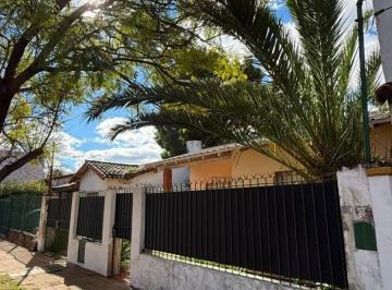 Casa de 4 ambientes, San Isidro · Beccar Chalet 4 Amb Sobre Calle Esnaola Al 1900 3 Dorm. Amplio Fondo U$s 270.000