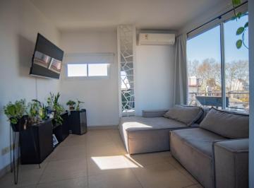 Departamento · 69m² · 3 Ambientes · Departamento 3 Ambientes Venta Monte Castro