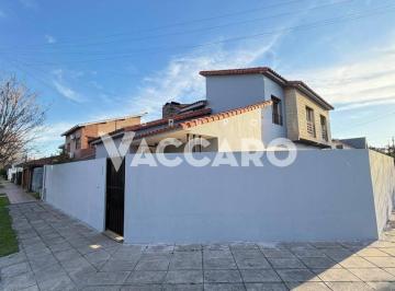 VCO-VCO-1487_2 · Venta de Casa 4 Ambientes en Castelar Morón
