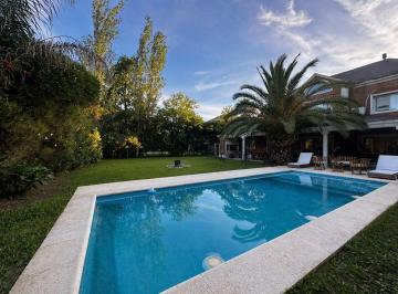 Casa · 291m² · 5 Ambientes · 1 Cochera · Casa en Venta en La Alameda, Nordelta, Tigre