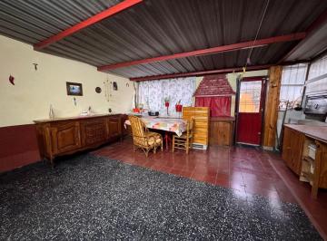 PH · 77m² · 3 Ambientes · PH 3 Amb Venta Ballester Quincho Parrilla y Patio