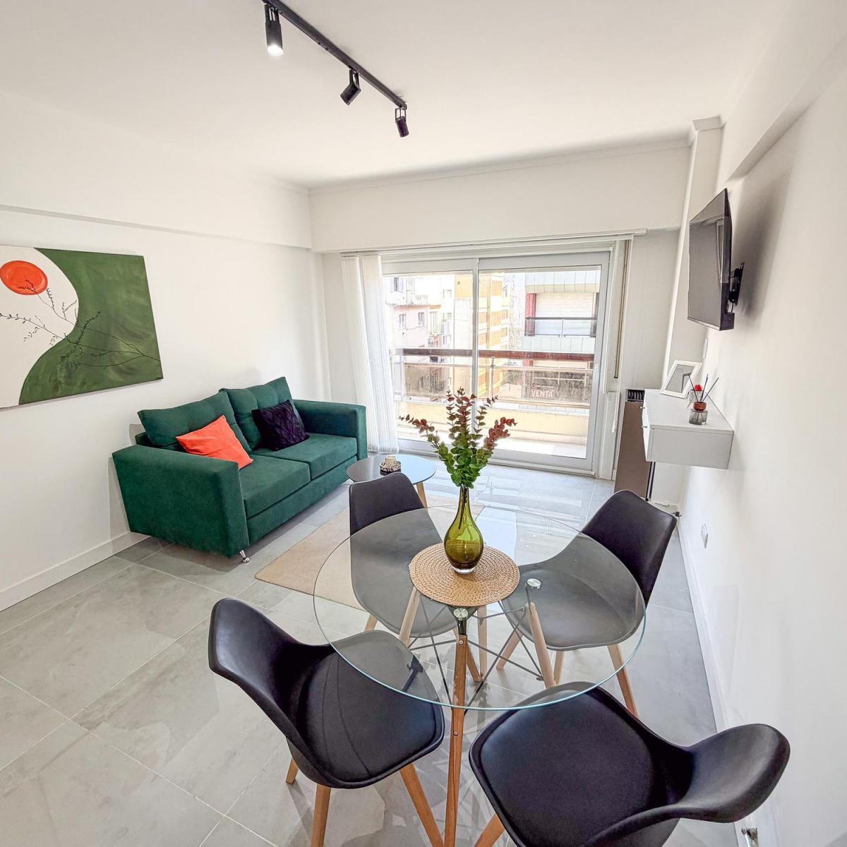 Depto 3 amb, 70m² con cochera fija — Macrocentro