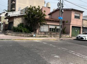 Casa de 4 ambientes, Lanús · Casa de 4 Ambientes, Muy Luminosa