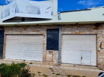 Casa de 4 ambientes, Ingeniero White · Casa en Venta en Ingeniero White