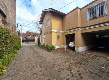 Departamento · 90m² · 4 Ambientes · 1 Cochera · Alquiler de Duplex de 4 Ambientes y Patio en Pilar