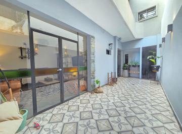 PH · 85m² · 3 Ambientes · PH 3 Amb C/patio–lanusita | Reciclado a Nuevo