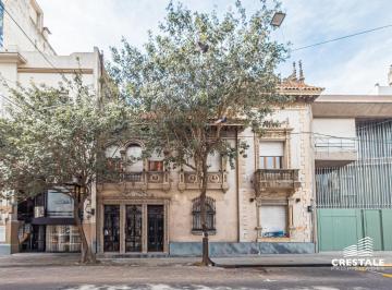 Casa · 157m² · 6 Ambientes · Venta / Permuta - Uso Comercial U Oficinas - Casa 3 Dorm. - Centro, Rosario.
