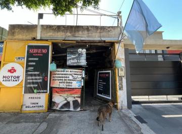 Bodega-Galpón · 210m² · Galpon con Vivienda a Refaccionar o Demoler Lanus