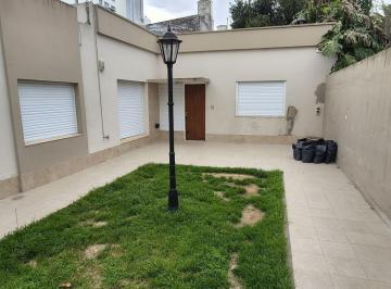 JSP-JSP-5367_2 · Alquiler Casa 3 Dorm. en Meridiano V, La Plata.