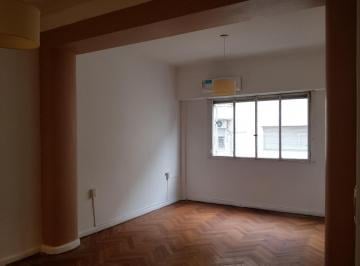 Departamento · 90m² · 3 Ambientes · Alquiler - Departamento - Recoleta - 3 Ambientes Bien Distribuidos y con Mucho Espacio