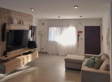 PH · 180m² · 5 Ambientes · 1 Cochera · Alquiler en Chacra del Norte Duplex 3 Dorm.