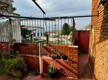 Departamento · 53m² · 3 Ambientes · Venta Depto 3 Amb Frte C/balcon y Terraza Propia