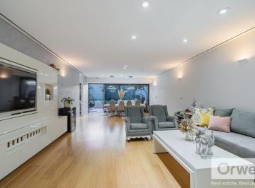 Departamento · 230m² · 4 Ambientes · 2 Cocheras · Increible! 3 Dorm. Dep. Pileta y Terraza Privada. Seg 24 Hs. Amenities 10!