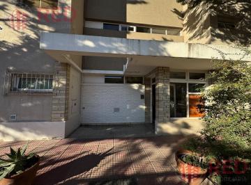 Departamento · 45m² · 3 Ambientes · Departamento Reciclado de 2 Dorm. en Centro de Neuquén