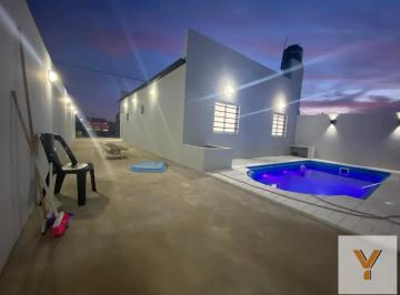 Departamento · 70m² · 4 Ambientes · Departamento en Alquiler - 3 Dorm. 2 Baños - 130 m - La Plata