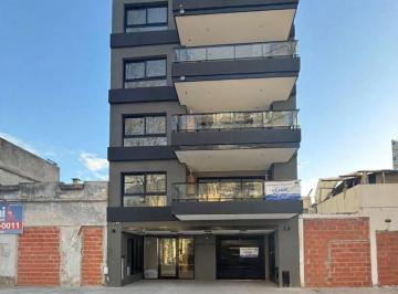 Departamento · 40m² · 2 Ambientes · 2 Ambientes a Estrenar! Frente Balc/terraza y Parrilla Ppia