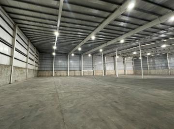 Bodega-Galpón · 1700m² · 1 Ambiente · Alquiler Micro Parque Industrial