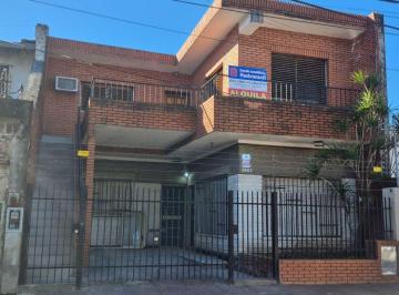Casa de 3 ambientes, Tres de Febrero · Teodoro Plaza 3867