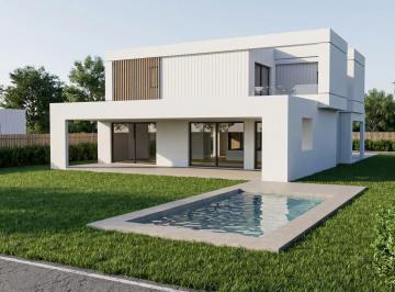 Casa · 180m² · 3 Dormitorios · 2 Cocheras · Casa en Bella Vista