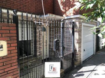 PH · 86m² · 4 Ambientes · 1 Cochera · PH - Banfield Oeste