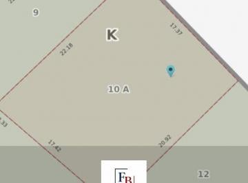 Terreno · 374m² · 4 Dormitorios · 1 Cochera · Casa en Lanus Este