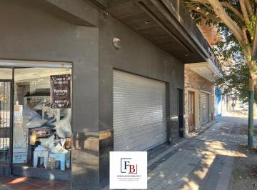 Local comercial · 157m² · 1 Cochera · Local en Lomas de Zamora Oeste