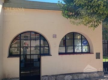 Casa · 403m² · 8 Ambientes · 2 Cocheras · Casa en Venta en Villa Allende Centro