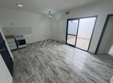 Departamento · 70m² · 2 Ambientes · PH 2 Ambientes en Venta Quilmes Oeste