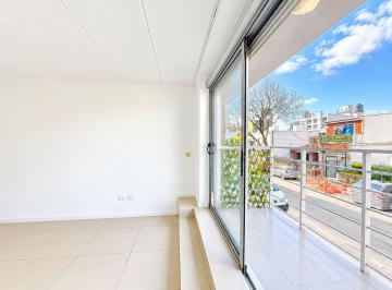 Departamento · 45m² · 2 Ambientes · Venta Aptamento de 1 Dorm. Pocitos Terraza C/parr