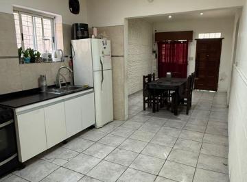 Casa de 4 ambientes, Quilmes · Venta Casa 4 Ambientes - Quilmes