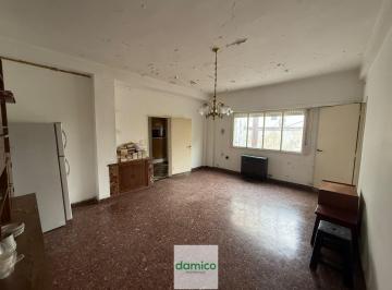 PH · 104m² · 5 Ambientes · PH en Venta - en Mataderos Ideal 2 Familias