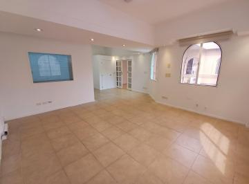 Oficina comercial · 70m² · 3 Ambientes · Oficina en Alquiler en San Isidro