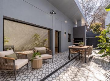 Casa · 150m² · 4 Ambientes · 1 Cochera · Alq Casa 4 Amb Luminosa en Villa Crespo con Patio