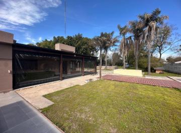 Quinta vacacional de 5 ambientes, Moreno · Quinta en Venta con 3 Dorm. y Pileta en Moreno