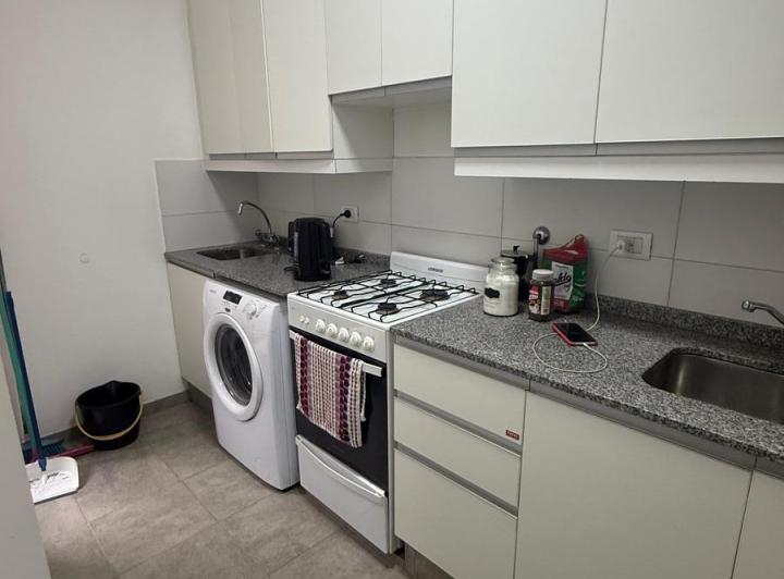 Departamento · 80m² · 4 Ambientes · 1 Cochera