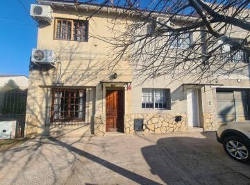 Casa · 175m² · 6 Ambientes · Se Vende Casa Multifamiliar 6 Ambientes Ituzaingó Norte