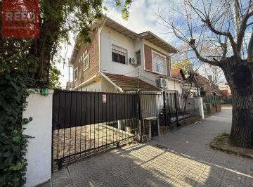 Casa · 188m² · 4 Ambientes · 2 Cocheras · Casa en Martinez