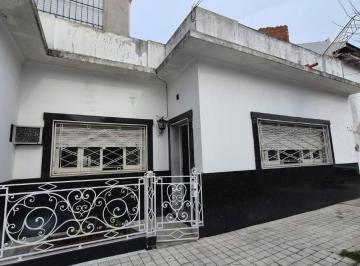 PH de 3 ambientes, Avellaneda · ¡Nuevo Ingreso! Departamento T/casa Al Frente con Entrada Independiente
