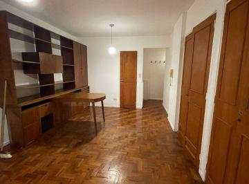 Departamento · 26m² · 1 Ambiente · A m de Av Rivadavia Contrafrente Luz y Sol