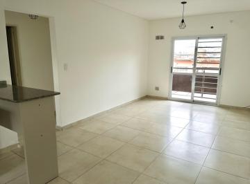 Departamento · 48m² · 2 Ambientes · 1 Cochera · Departamento 3 Ambientes con Cochera y Balcón en Venta