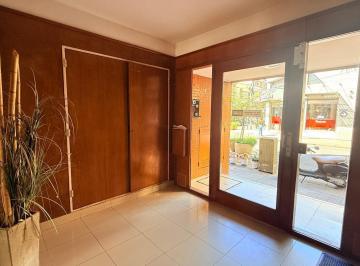 Departamento · 39m² · 2 Ambientes · Venta Departamento Unico Ambiente con Balcon y Patio Reciclado España y Mendoza