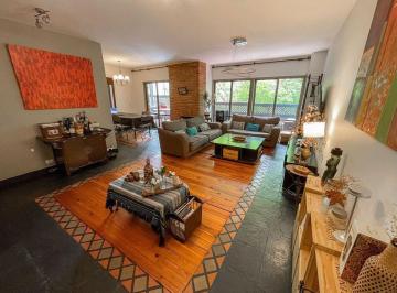 Departamento · 145m² · 5 Ambientes · 2 Cocheras · Piso 4 Dorm en Venta Belgrano Patios y 2 Cocheras