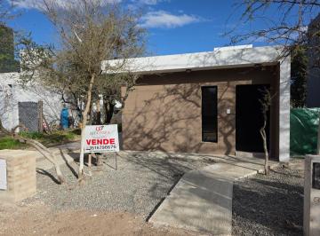 Casa de 4 ambientes, Río Ceballos · Venta Casa 2 Dorm. Villa Catalina a Estrenar Apta Credito E 53