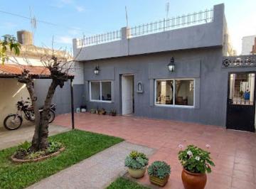 Casa · 55m² · 3 Ambientes · Venta Casa 3 Amb. Monte Chingolo. Gran Oportunidad!