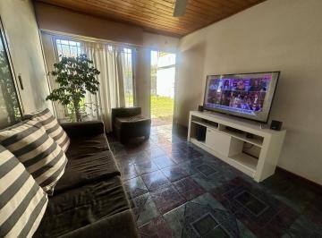 Casa · 81m² · 3 Ambientes · Casa 3 Ambientes Venta Pilar Jardin Parrilla Galeria
