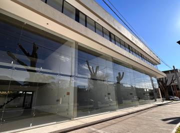 Local comercial de 2 ambientes, La Plata · Locales a Estrenar en Alquiler - City Bell - 61 m²