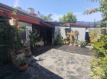 Casa · 150m² · 4 Ambientes · 2 Cocheras · Venta de Casa 4 Ambientes en San Miguel, Gba Norte